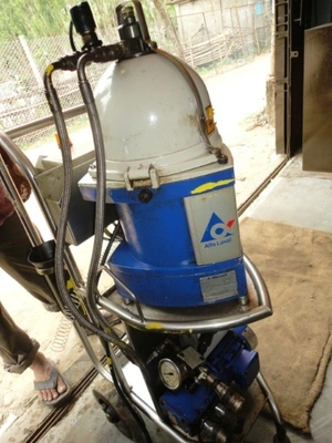 Alfa-Laval EMMIE MIB 303S-33 oil purifier module.