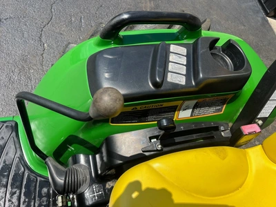 JOHN DEERE 3320 4X4  Tractor | County Equipment Company LLC (15)