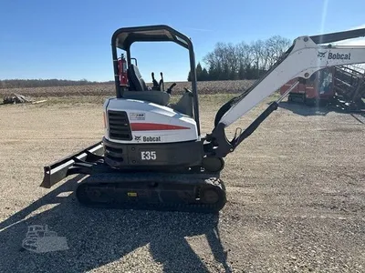 Used 2015 BOBCAT E35 Crawler Excavators - Mini Iowa US | Bryan Heavy Equipment #183494