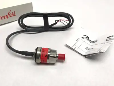 USED DANFOSS PRESSURE TRANSMITTER