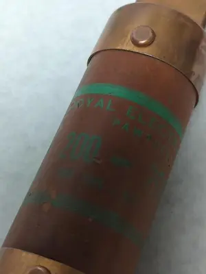USED ROYAL ELECTRIC 200 AMP
