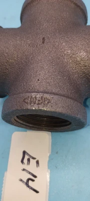 4 WAY  black tee npt COUPLER 1"