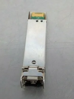Cisco - GLC-SX-MM ( 30-1301-04 ) Optical Transceiver Module 3D