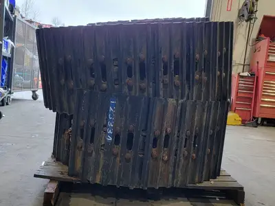 USED 2021 CATERPILLAR 194-1913