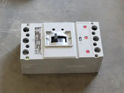 Used WESTINGHOUSE HKA3225F Switchgears British Columbia CA | Lenmark #242542