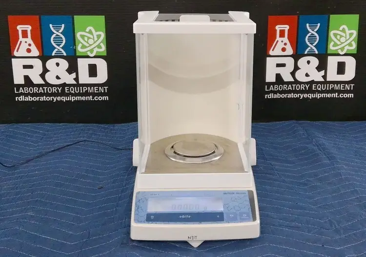 Used _UNKNOWN_ _UNKNOWN_ Lab Balancers California US | R&D Laboratory Equipment #796615