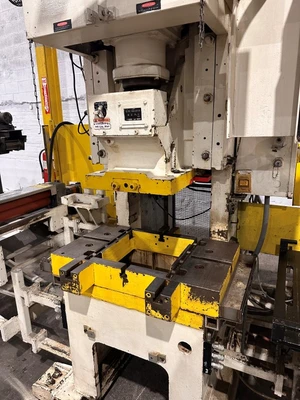 KOMATSU OBS-45-3 49.5 TONS GAP FRAME PRESS