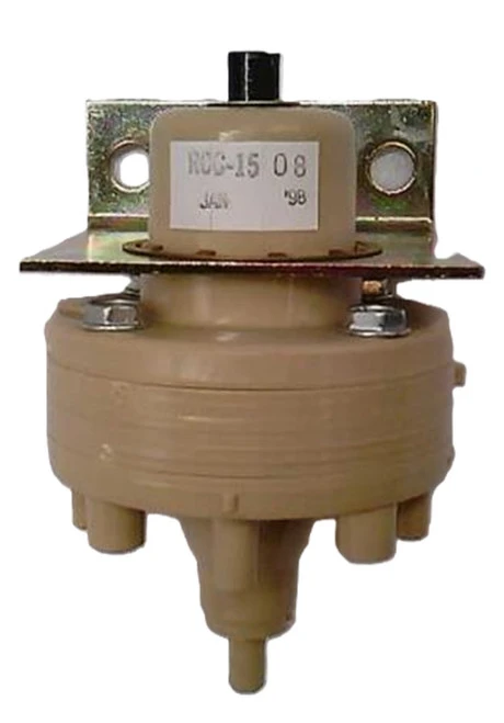 KMC Controls RCC-1508 Subtraction Relay, Booster Relay [New]