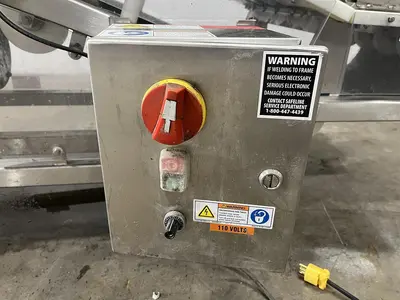 USED 2014 SAFELINE METAL DETECTION SYSTEM SL2000