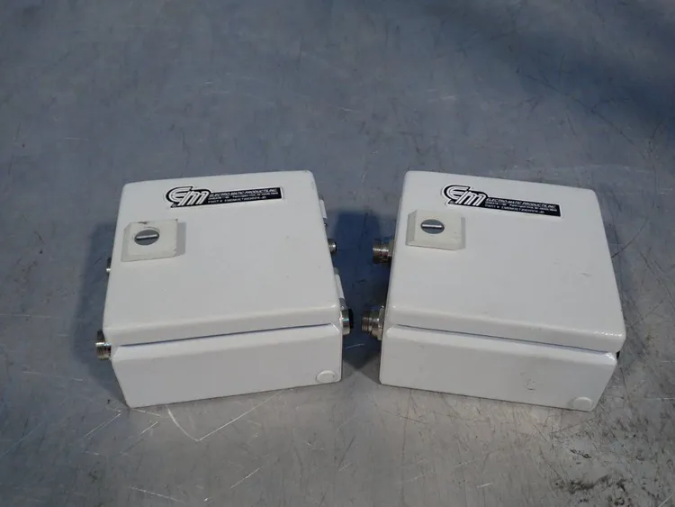 New | in-Stock ELECTROMATIC PRODUCTS INC EMBM3ET200XRFKJB Connector Accessories Ohio US | HGR 24 #1150642