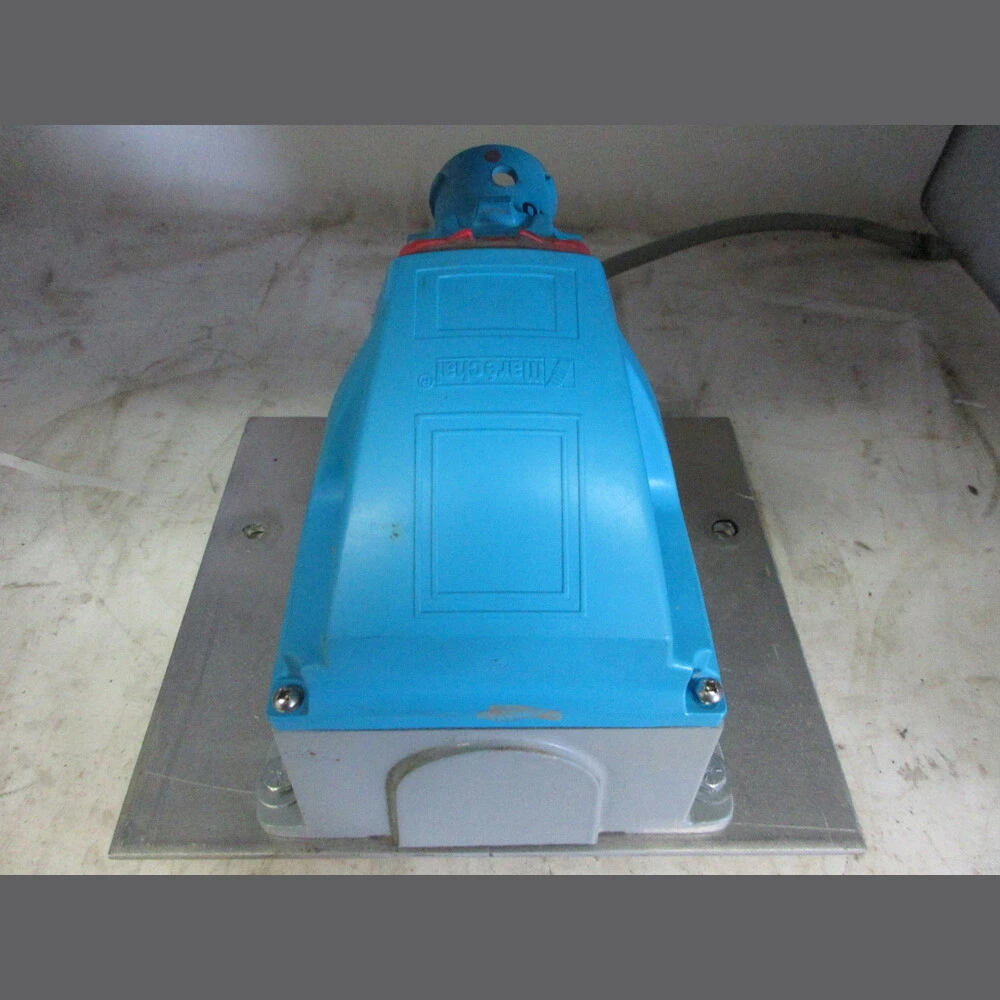 Marecha 20A Receptacle