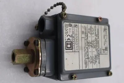 NEW OPEN BOX SQUARE D 9012 GAW-5 SER C PRESSURE SWITCH STOCK 5495