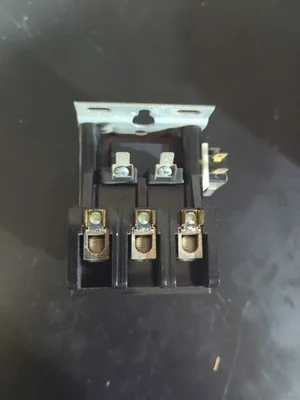 FASCO C3L50A DEFINITE PURPOSE CONTACTOR 3P 50 FLA 65A RES 24VAC–NEW
