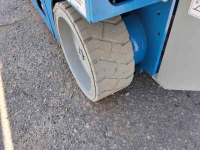 USED 2017 Genie GS-1930