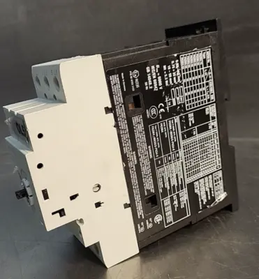 Moeller PKZM4-40 Circuit Breaker 50/60Hz +BK50/3 (BIN3.2.4)