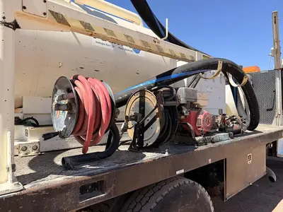 Used 1992 FORD F-800 Vacuum Truck Utah US | CSS Equipment Sales #1347528