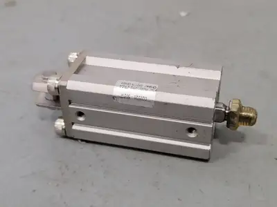 USED SMC CQ2D20-50DM