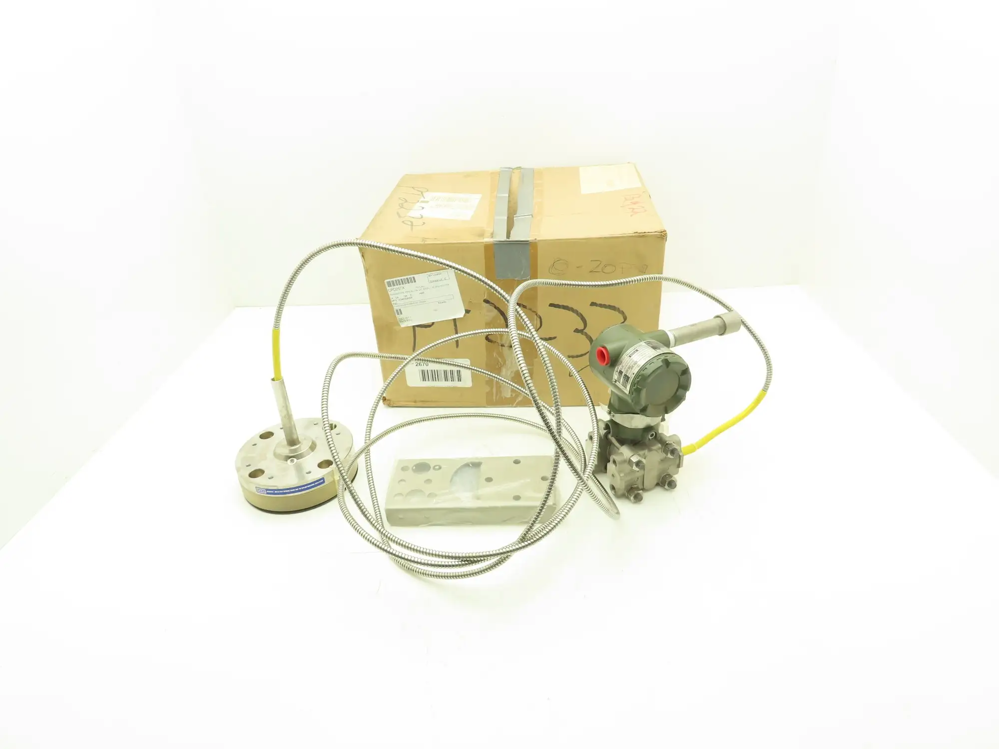 Yokagawa EJA-430A DPHarp Transmitter with Wika Pressure Transducer 430PSI 24VDC