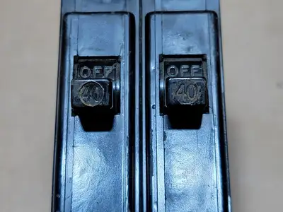 USED COMMANDER QBH240R