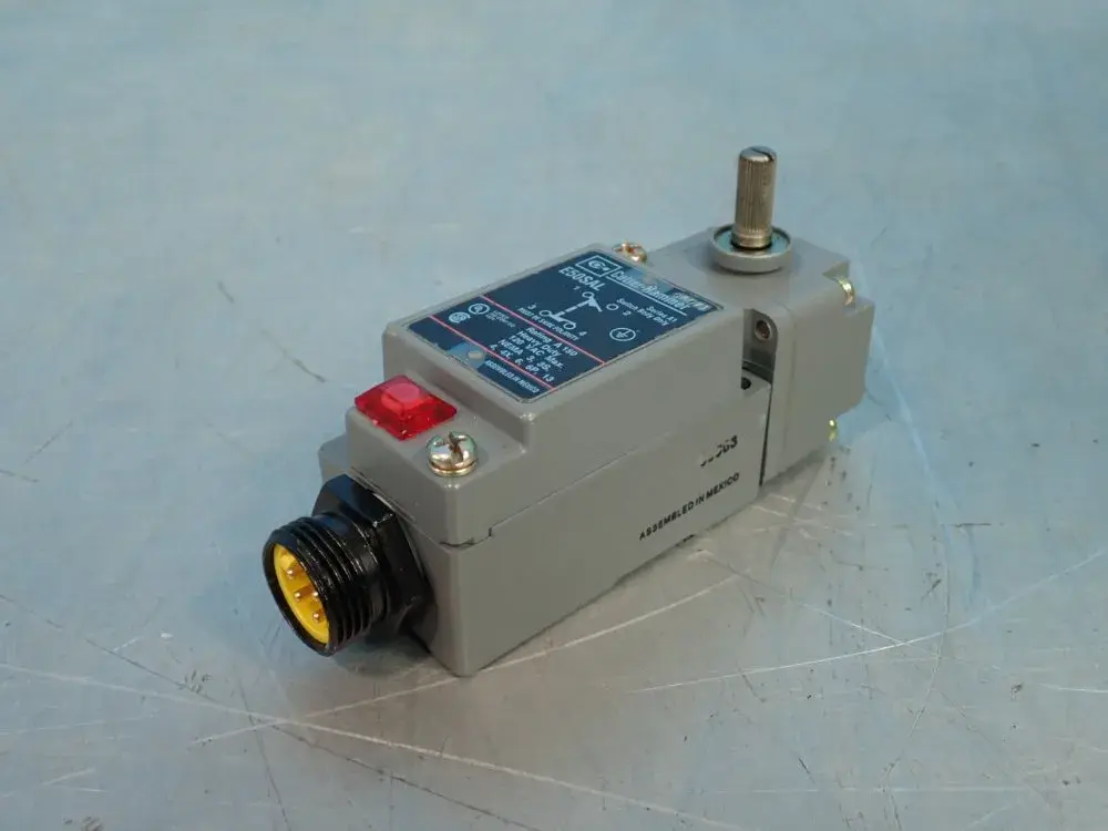 Used CUTLERHAMMER E50SAL Switch Parts Ohio US | HGR 24 #798781