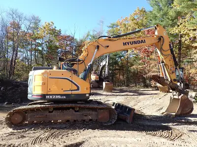 Used 2020 HYUNDAI HX235 LCR Crawler Excavators Massachusetts US | Brookside Equipment Sales #1558066