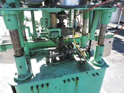 USED RESINA SINGLE CHUCK AUTO CAPPER S-30