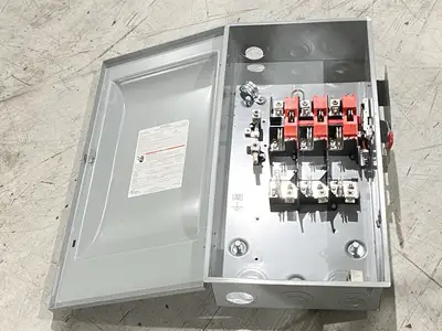USED SIEMENS GENERAL DUTY SAFETY SWITCH 200A 240VAC 250VDC 60HP