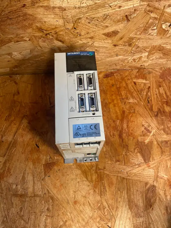 Used Mitsubishi Electric Mitsubishi Electric MR-J2S-40B Servo Drives South Carolina US | Palmetto Automation #1161556