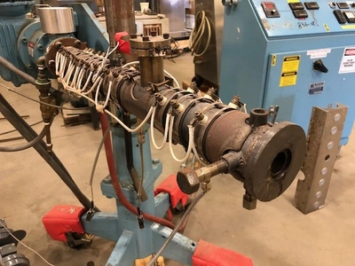1″ Killion Pedestal 30:1 Air Cooled Extruder
