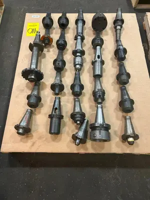 40 NMTB TAPER MILLING TOOLS & TOOL HOLDERS: STOCK #22997