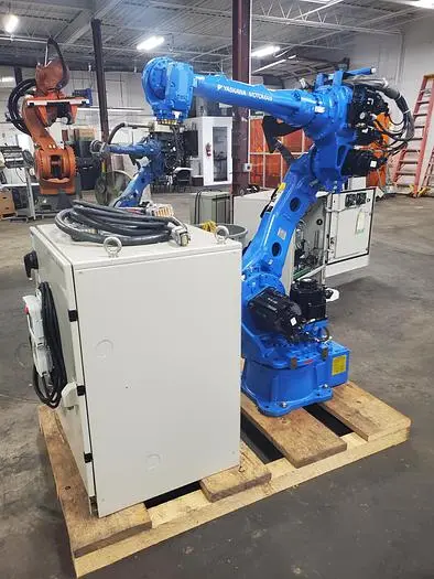 Used 2013 YASKAWA MOTOMAN MH80 Robots Ohio US | Six Axis Solutions #397787
