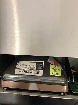 Xinix QCM 1021