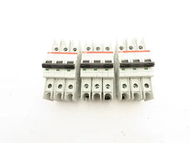 ABB K15A E212323 Circuit Breaker 3 Pole 15A Lot of 3
