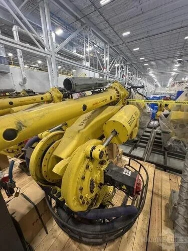 Used 2011 FANUC M-900IA/400L Robots Michigan US | RAB Industries, Inc. #184572