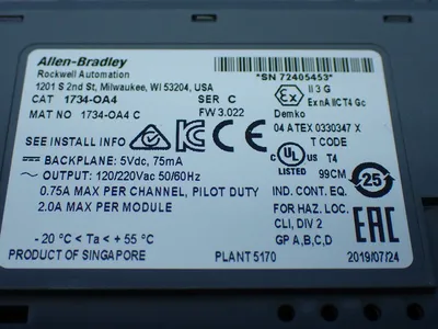 NEW ALLENBRADLEY 1734OA4