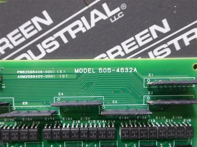Siemens Simatic 505-4632A 24-110 VAC Output Module PWB 2586408-0001 Rev. E Used