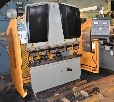 USED US INDUSTRIAL US224M