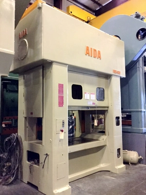 USED 1997 AIDA PRESSES AIDA PMX-L2-300(1)-185-88 PRESS