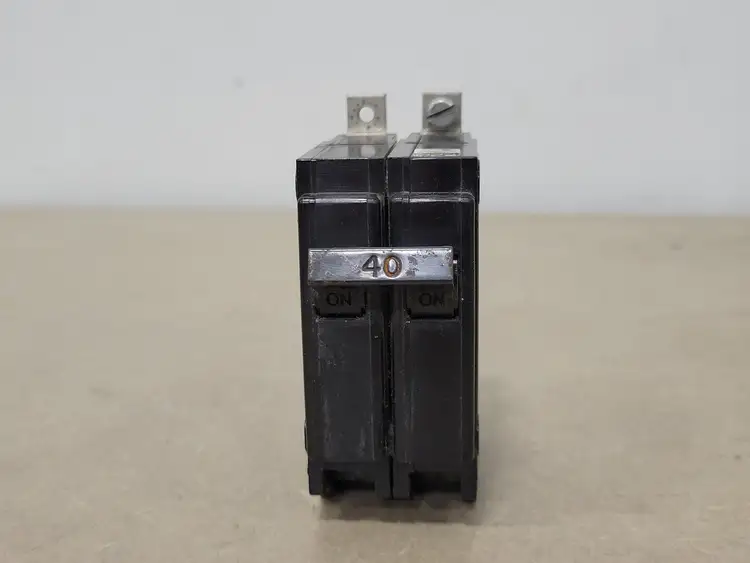 Used CEB QB240 Switchgears British Columbia CA | Lenmark #239829