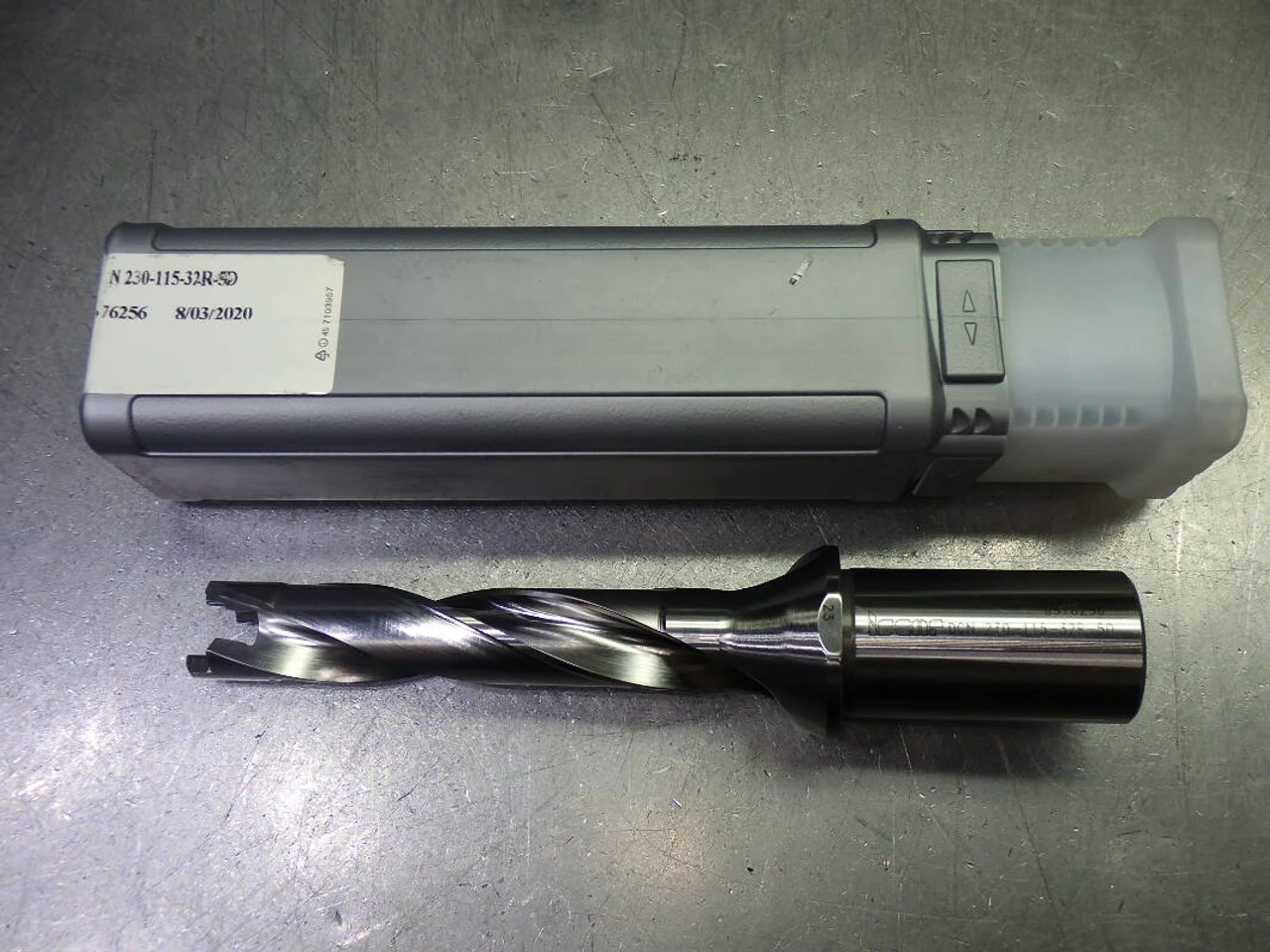 Iscar 23mm Coolant Thru 5xD Drill 321mm Shank DCN 230-115-32R-5D (LOC2338A)