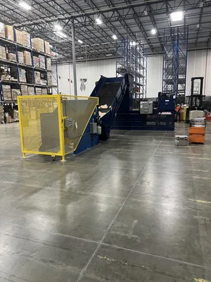 MaxPak Baler Model HCE4272x72