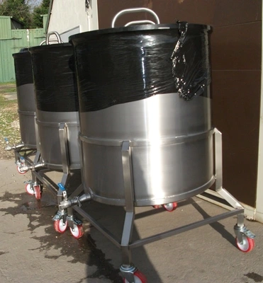 750L S/S Portable Tank