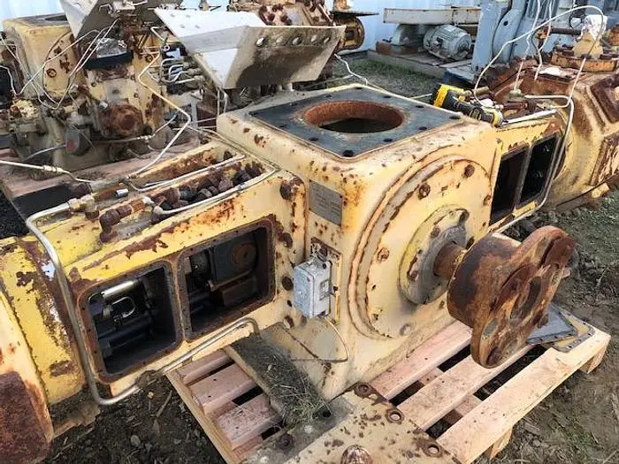 Used GARDNER DENVER MLC-2 Compressor Frames | Compression Source #414169