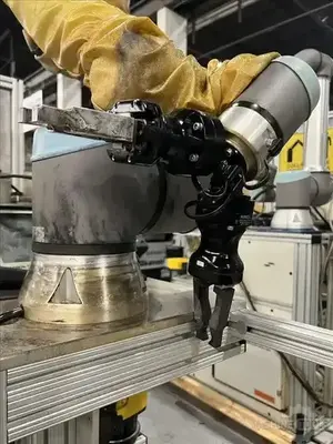 Used 2020 UNIVERSAL ROBOTS UR10E Robots Illinois US | Perfection Global, LLC. #1278753