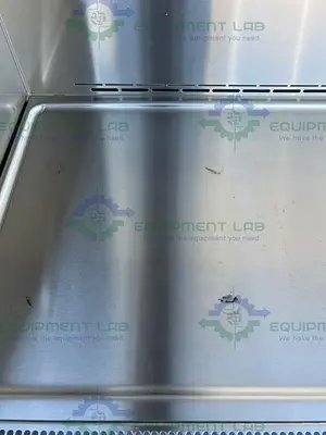 USED LABCONCO 302611100 CLASS II TYPE A2 LOGIC + BIOLOGICAL SAFETY CABINET 6 FT, 115V