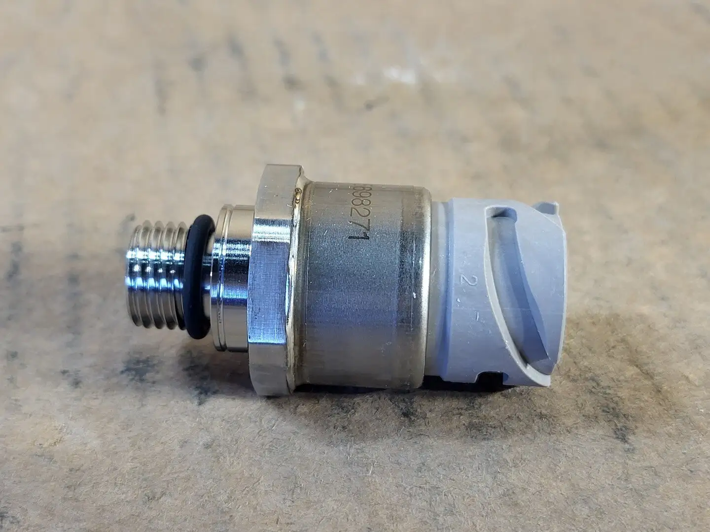 NEW CUMMINS 5698271