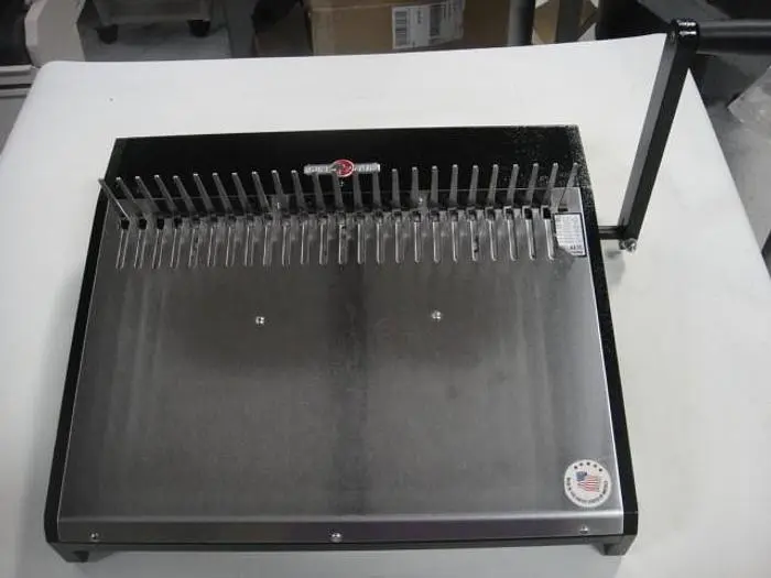 Rhin-O-Tuff HD 4470 Comb Opener