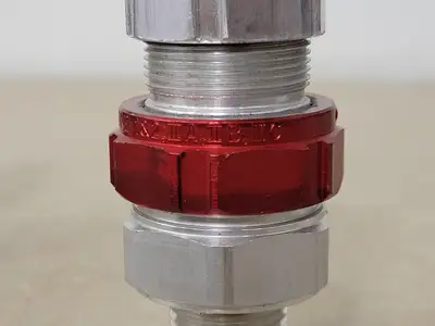 NEW THOMAS & BETTS STX050-464