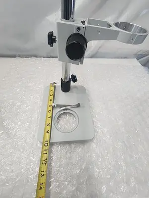 BOOMSTAND MICROSCOPE HOLDER