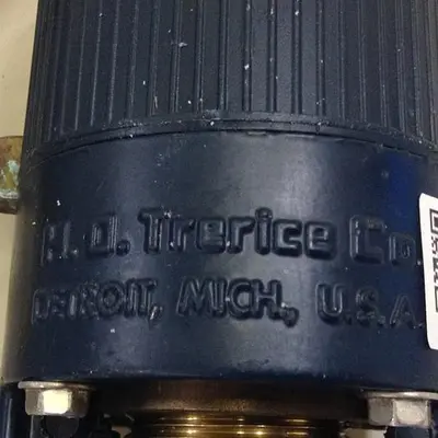USED TRERICE REGULATOR900